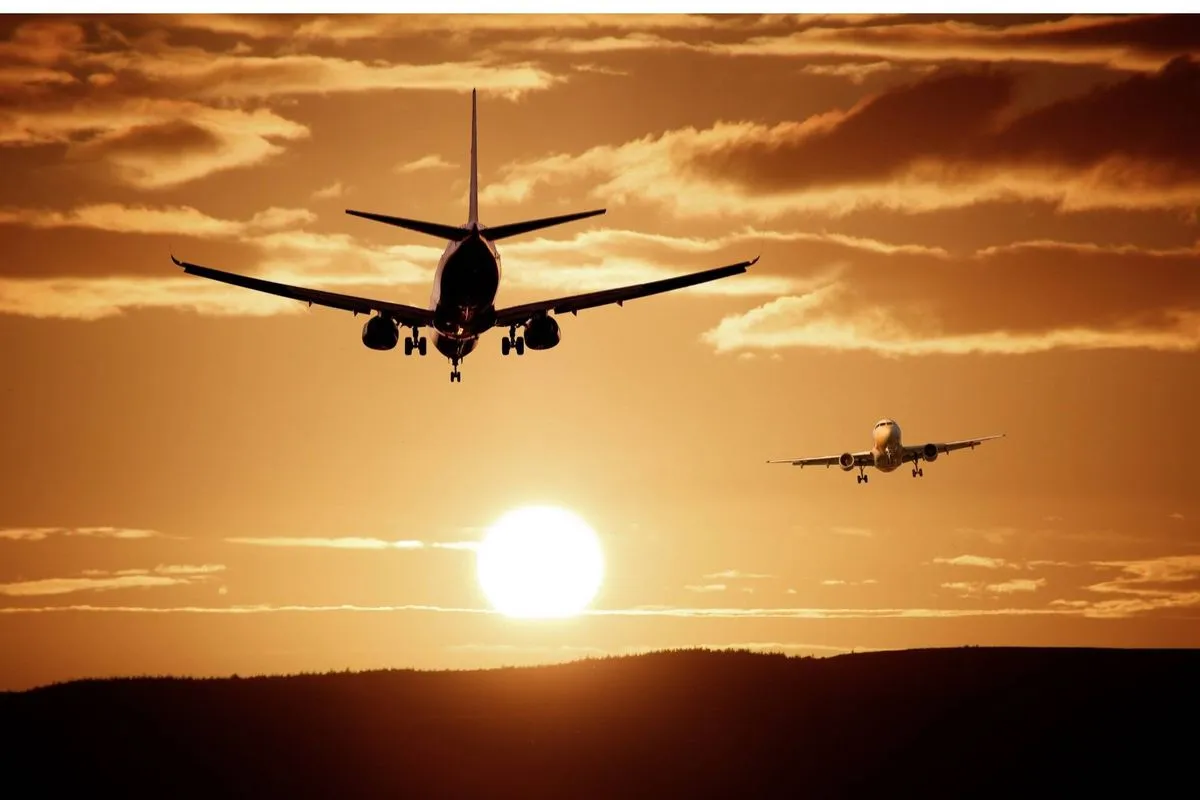 GOL e Azul ampliam malha aérea em junho