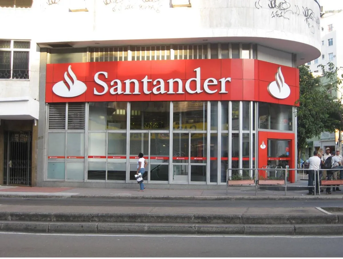 Santander realiza promoção ‘Bateu, ganhou’, a partir de 1° de agosto