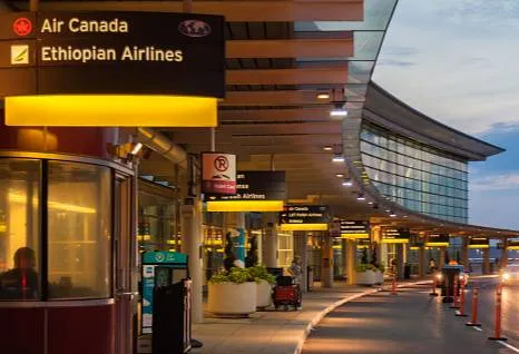 O Aeroporto Toronto Pearson acaba de ser eleito o melhor aeroporto da América do Norte. 